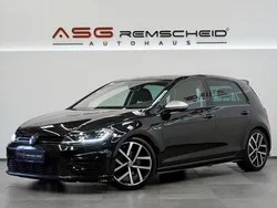 Schwarz Gebraucht 2018 VW Golf VII R-line Limousine | 15.870 € (Fairer Preis)