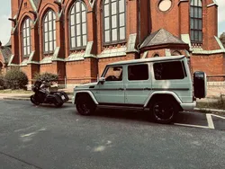 Weiß Gebraucht 2017 Mercedes G63 AMG AMG SUV | 86.666 € (Fairer Preis)