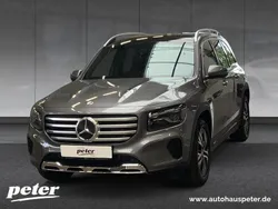 Grau Gebraucht 2025 Mercedes GLB220 Progressive SUV | 65.300 €