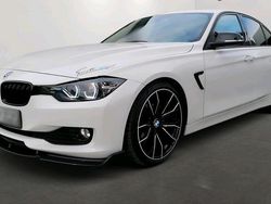 Weiß Gebraucht 2013 BMW 316 Limousine | 14.900 €