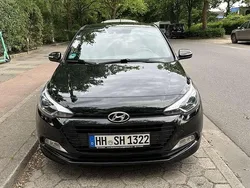 Gebraucht 2016 Hyundai i20 Passion Limousine | 9.000 € (Guter Preis)