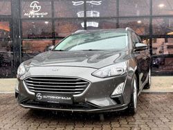 Grau Gebraucht 2020 Ford Focus Cool & Connect Limousine | 9.500 € (Guter Preis)