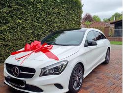 Weiß Gebraucht 2018 Mercedes CLA220 Shooting Brake Kombi | 20.000 € (Fairer Preis)