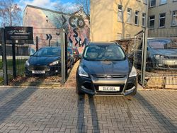 Grau Gebraucht 2014 Ford Kuga Titanium SUV | 10.399 € (Guter Preis)