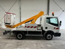 Weiss Gebraucht 2014 Nissan Cabstar Abholung | 21.301 €