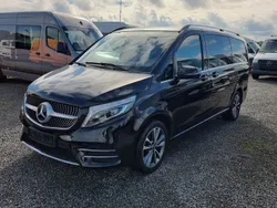 Obsidianschwarz metallic Gebraucht 2019 Mercedes V300 Avantgarde Van / Kleinbus | 53.990 € (Fairer Preis)
