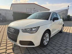 Weiß Gebraucht 2012 Audi A1 Sportback Attraction Kleinwagen | 4.890 € (Etwas zu teuer)