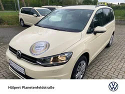 Beige Neu 2025 VW Touran Edition Van / Kleinbus | 36.900 € (Superpreis)