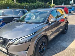 Grau Gebraucht 2022 Nissan Qashqai N-Connecta SUV | 24.000 € (Teuer)