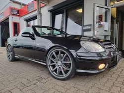 Obsidianschwarz metalliclack Gebraucht 2002 Mercedes SLK32 AMG AMG Cabrio | 18.948 € (Fairer Preis)