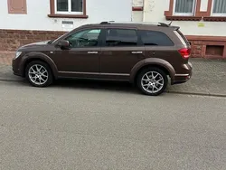 Braun Gebraucht 2013 Fiat Freemont SUV | 7.900 € (Fairer Preis)