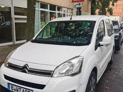 Weiß Gebraucht 2015 Citroën Berlingo SELECTION Van / Kleinbus | 7.500 € (Guter Preis)