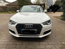 Weiß Gebraucht 2018 Audi A4 Limousine | 17.000 € (Superpreis)