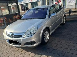 Silber Gebraucht 2008 Opel Signum Kleinwagen | 1.450 € (Guter Preis)