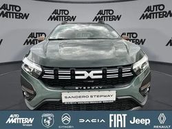 Grau Neu 2025 Dacia Sandero Kleinwagen | 21.099 €