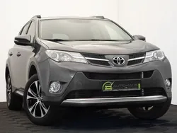 Grau Gebraucht 2015 Toyota RAV4 Edition-S SUV | 17.492 € (Fairer Preis)