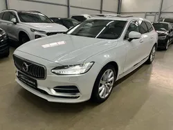 Weiß crystal white / metallic Gebraucht 2019 Volvo V90 Inscription Kombi | 21.989 € (Fairer Preis)
