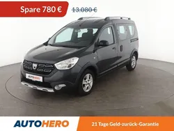 Grau Gebraucht 2019 Dacia Dokker Celebration Van | 12.020 € (Guter Preis)