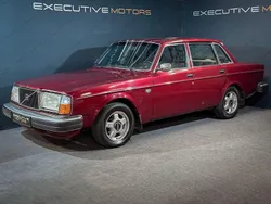 Rot Gebraucht 1977 Volvo 244 Limousine | 9.000 €