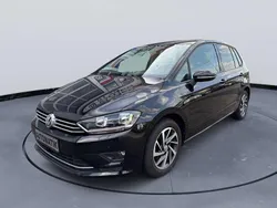 Schwarz Gebraucht 2017 VW Golf Sportsvan Sound Van / Kleinbus | 16.790 € (Fairer Preis)
