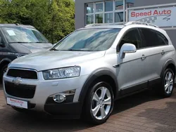 Silber Gebraucht 2011 Chevrolet Captiva SUV | 7.490 € (Fairer Preis)
