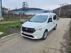 Schwarz Gebraucht 2020 Dacia Dokker Comfort Van / Kleinbus | 7.700 € (Superpreis)