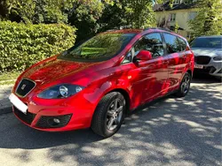Rot Gebraucht 2015 Seat Altea XL Sun Van / Kleinbus | 6.850 € (Fairer Preis)