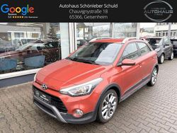 Orange Gebraucht 2017 Hyundai i20 Active Limousine | 10.990 € (Fairer Preis)