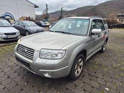 Grau Gebraucht 2006 Subaru Forester Active SUV | 1.790 € (Superpreis)