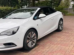 Weiß Gebraucht 2017 Opel Cascada Cabrio | 13.299 € (Teuer)