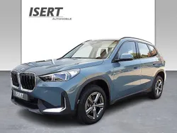 Grün Gebraucht 2024 BMW X1 Performance SUV | 43.790 € (Fairer Preis)