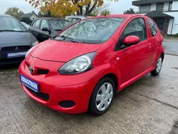 Rot Gebraucht 2009 Toyota Aygo Cool Kleinwagen | 4.497 € (Etwas zu teuer)