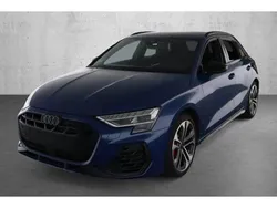 Ascariblau metallic Gebraucht 2024 Audi S3 Sport Limousine | 99.999 €