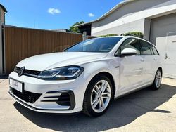 Weiß Gebraucht 2018 VW Golf VII GTD Kombi | 18.900 € (Teuer)