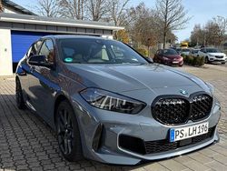 Grau Gebraucht 2021 BMW M135 Comfort Edition Kleinwagen | 33.999 € (Fairer Preis)