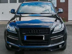 Schwarz Gebraucht 2008 Audi Q7 S-Line SUV | 13.500 €
