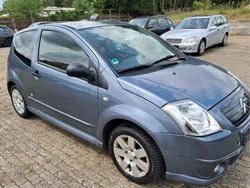 Grau Gebraucht 2007 Citroën C2 Kleinwagen | 2.199 € (Etwas zu teuer)