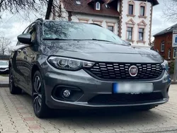 Grau Gebraucht 2020 Fiat Tipo Lounge Kombi | 11.500 € (Guter Preis)