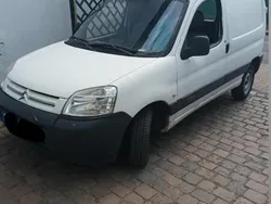 Weiß Gebraucht 2007 Citroën Berlingo Van / Kleinbus | 1.900 € (Fairer Preis)