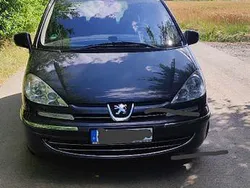 Grau Gebraucht 2011 Peugeot 807 Family Van / Kleinbus | 5.500 € (Teuer)