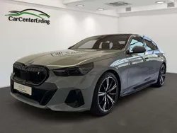 Brooklyn grau metallic Gebraucht 2024 BMW i5 M Sport Limousine | 57.990 € (Teuer)