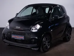 Schwarz Gebraucht 2023 Smart ForTwo Electric Drive Passion Coupé | 11.249 € (Guter Preis)