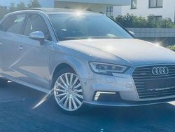 Florettsilber metallic Gebraucht 2016 Audi e-tron Sportback Design SUV | 16.970 € (Fairer Preis)