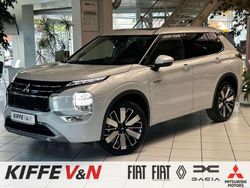 Titanweiß Neu 2025 Mitsubishi Outlander P-HEV Top SUV | 50.880 € (Fairer Preis)
