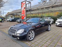 Schwarz Gebraucht 2002 Mercedes SLK200 Cabrio | 1.650 € (Fairer Preis)