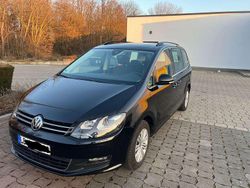 Schwarz Gebraucht 2022 VW Sharan Comfortline Van / Kleinbus | 30.700 € (Fairer Preis)