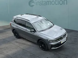 Grau Gebraucht 2021 VW Tiguan Allspace Highline SUV | 33.800 € (Fairer Preis)