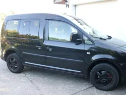 Schwarz Gebraucht 2009 VW Caddy Van / Kleinbus | 6.250 € (Fairer Preis)