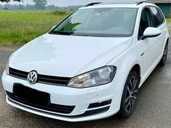 Weiß Gebraucht 2014 VW Golf VII Kombi | 8.999 € (Fairer Preis)