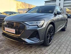 Daytonagrau perleffekt Gebraucht 2022 Audi e-tron Sportback S-Line SUV | 39.450 € (Guter Preis)